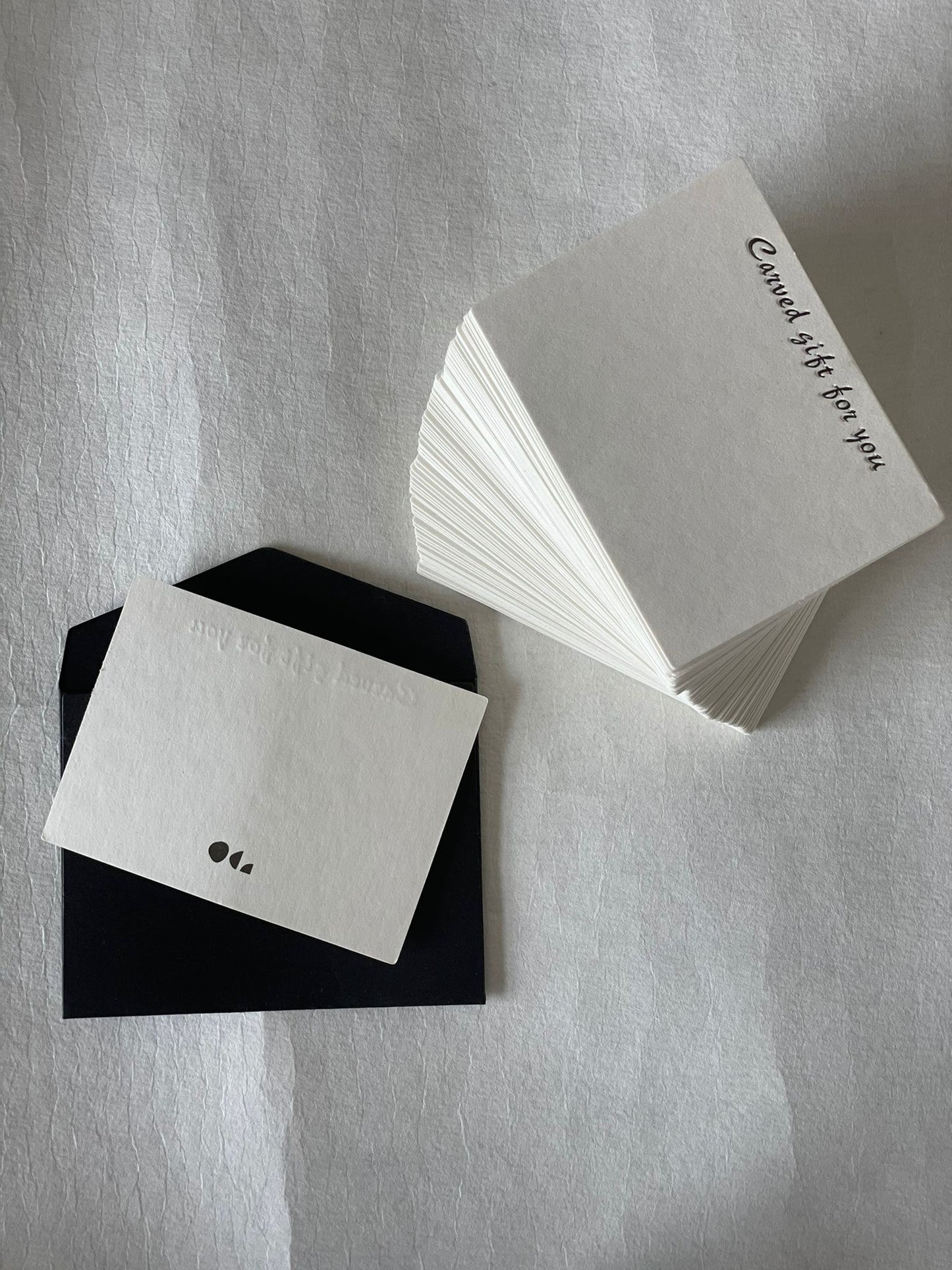 Minimal gift card